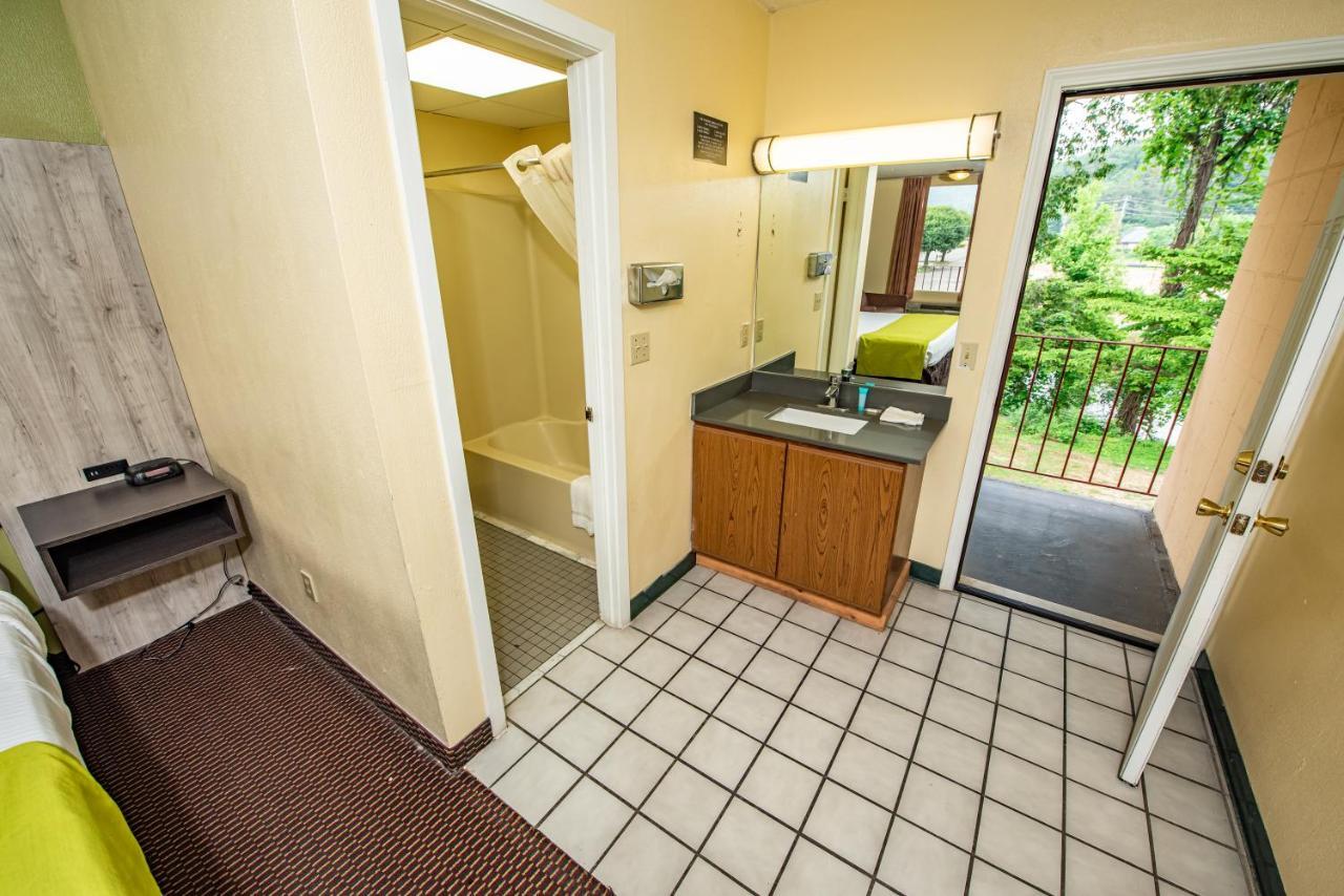 River Place Inn Pigeon Forge Esterno foto