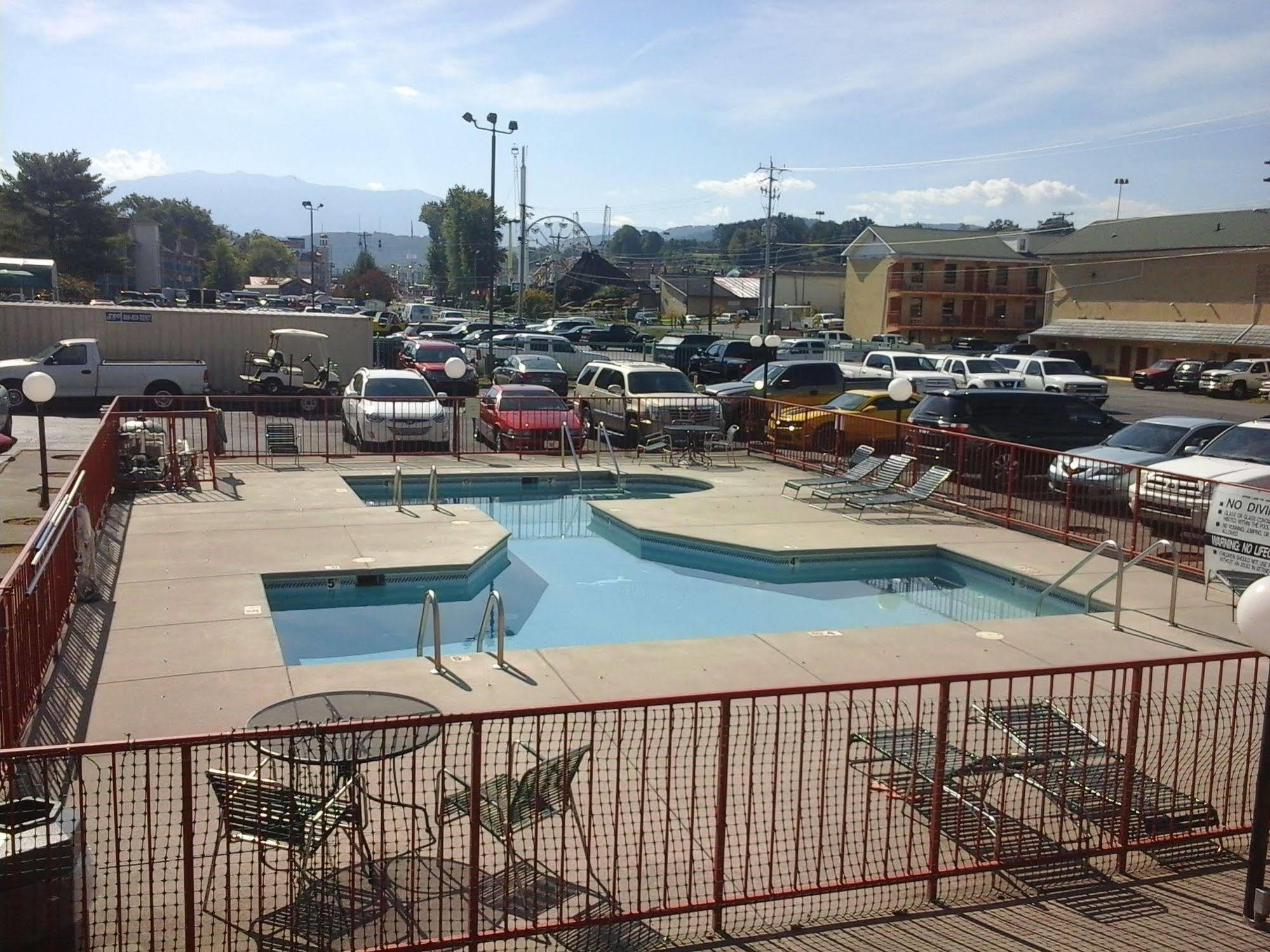 River Place Inn Pigeon Forge Esterno foto