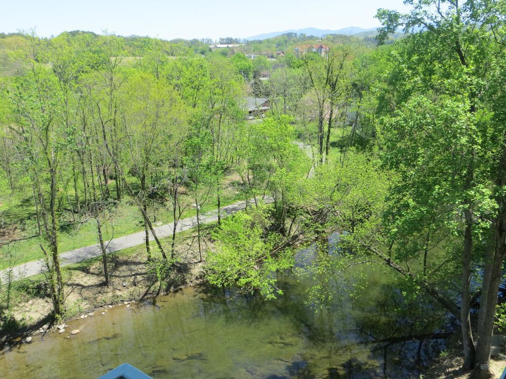 River Place Inn Pigeon Forge Esterno foto