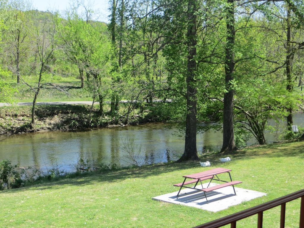 River Place Inn Pigeon Forge Esterno foto